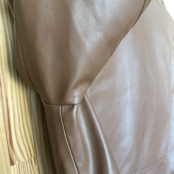 Zara faux leather brown motorcycle jacket (size M) - Picture 6 of 6